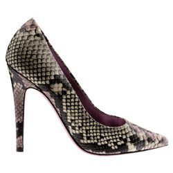 Stiletto en piel de serpiente marrón y negra de Úrsula Mascaró