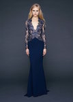 Vestido largo ajustado azul oscuro con cuerpo de encaje Chantilly de Reem-Acra