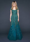 Vestido verde esmeralda con encaje Chantilly de Reem-Acra