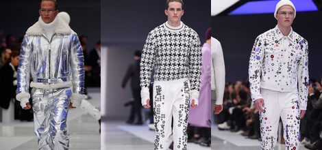 Jersey blanco con estampado geométrico y pantalones pesqueros para Versace