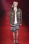 Chaqueta con estampado floral y bermudas geométricas para Gucci