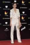 Leticia Dolera un look masculino de traje chaqueta en los Premios Feroz 2016