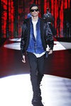 Abrigo negro con chaqueta vaquera y gorro estilo skater para Dsquared2