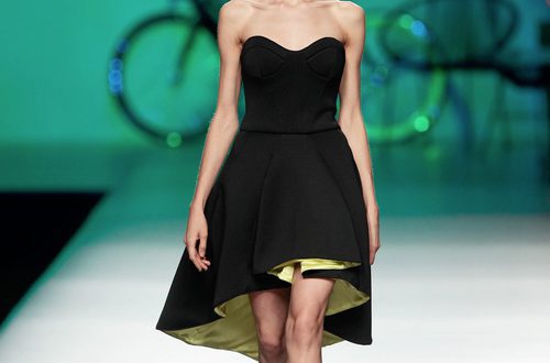 Vestido asimétrico en clave lady con escote corazón de Maya Hansen