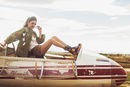 Lucía Rivera Romero con shorts marrones y chaqueta militar de la primavera/verano 2016 de Highly Preppy