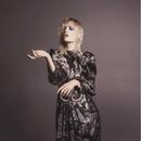 Vestido de estampado floral y falda plisada de Marc Jacobs
