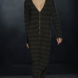 Mono largo verde oscuro de Yerse en la 080 Barcelona otoño/invierno 2016/2017