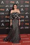 María Botto con vestido de doble volumen en la alfombra roja de los Premios Goya 2016
