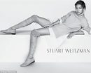 Gigi Hadid con jersey de lana para Stuart Weitzman primavera/verano 2016