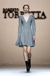Vestido lady gris de Roberto Torretta en la FW de Madrid para otoño/invierno 2016/2017
