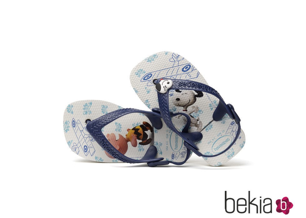 Chanclas para niño con Charlie Borwn y Snoopy de Havaianas