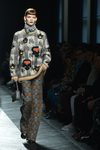 Jersey de lana de Bottega Veneta en la FW Milán para otoño/invierno 2016/2017