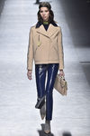 Perfecto nude de Versace en la FW de Milán para otoño/invierno 2016/2017