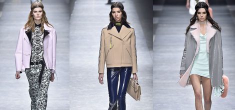 Perfecto rosa y conjunto estampado de Versace en la FW de Milán para otoño/invierno 2016/2017