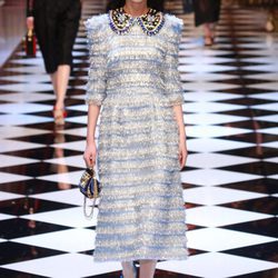 Vestido de flecos de Dolce&Gabbana en la FW de Milán para otoño/invierno 2016/2017