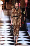 Vestido con print animal de Dolce&Gabbana en la FW de Milán para otoño/invierno 2016/2017