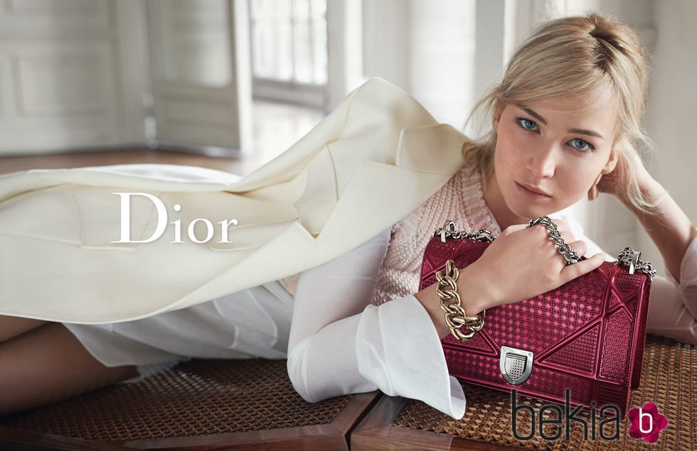 Jennifer Lawrence en la nueva campaña primavera/verano 2016 de Dior 