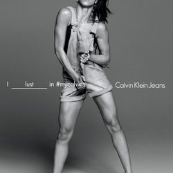 FKA posa con Calvin Klein en la coleccion primavera/verano 2016