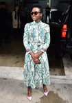 Lupita Nyong'O en las calles de Nueva York con colorido vestido 2016