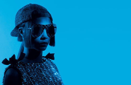 Cara Delevingne, embajadora de la colección de gafas graduadas y de sol 2016 de Chanel