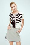 Conjunto falda y camiseta con estampado 'girl' colección Primavera/ Verano 2016 de Dolores Promesas