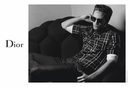 Robert Pattinson posa para Dior en su nueva colección de gafas de sol 