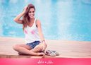 Lara Álvarez con alpargatas étnicas de la colección primavera/verano 2016 de Miss Hamptons