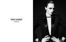 Cara Delevingne posa una vez más como imagen de Saint Laurent