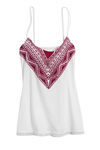 Top de pijama blanco con estampados rojos de la colección primavera/verano 2016 de etam