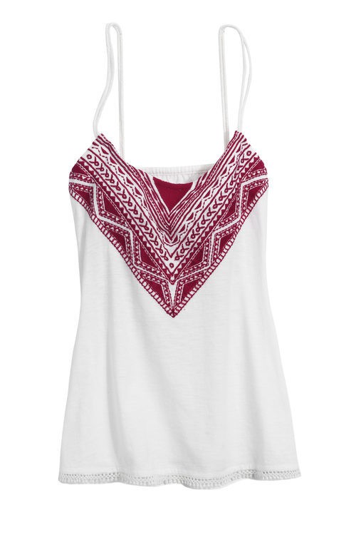Top de pijama blanco con estampados rojos de la colección primavera/verano 2016 de etam