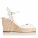 plataforma de correas blancas de la colección primavera 2016 de L.K Bennet London