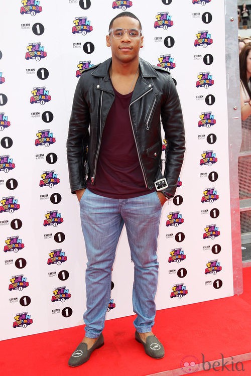 Estilismo de Reggle Yates en los Teen Awards 2011