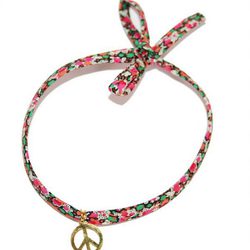 Nueva Colección Abataba 2011: Pulsera liberty con charm símbolo de la paz