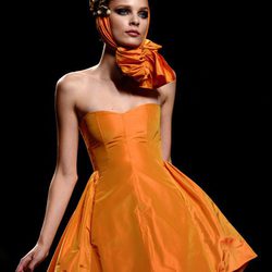 Minivestido de brillo color calabaza