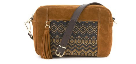 Bolso pequeño en gamuza miel de la colección primavera/verano 2016 de merkal