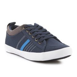 zapato en tela de la colección primavera/verano 2016 niños de Merkal