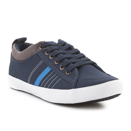 zapato en tela de la colección primavera/verano 2016 niños de Merkal
