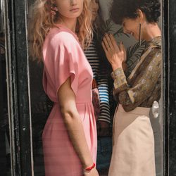Vestido rosado de la colección primavera/verano 2016 de & Other Stories