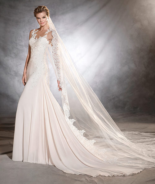 Vestido Orosia de la colección Pronovias 2017
