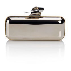 Clutch plateado en tubo de la colección Memento de Jimmy Choo