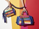 Pieza promocional bolsos de colores de la colección de Sara Batagglia para Salvatore Ferragamo