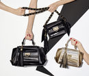 Pieza promocional bolsos negros y metalizados de la colección de Sara Batagglia para Salvatore Ferragamo