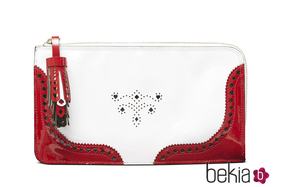 Clutch charol inspirada en 'Alicia a través del espejo' de la nueva colección especial de Robert Clergerie