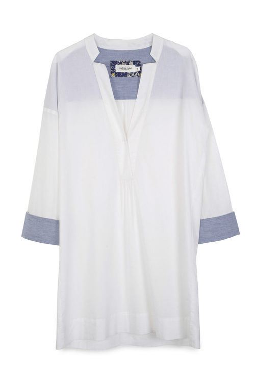Vestido ancho blanco y azul con escote en pico de la nueva colección verano 2016 de Indi&Cold