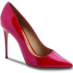 Stilettos rojos en charol de la colección otoño 2016 de Salvatore Ferragamo