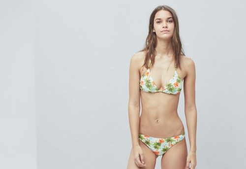 Bikini tropical de la colección de baño 2016 de Mango