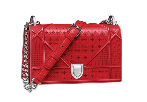 Micro-cannage rojo de la colección diorama de Dior 