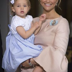 La Princesa Magdalena de Suecia con su hija Leonor de Suecia calzando unas Pretty Ballerinas