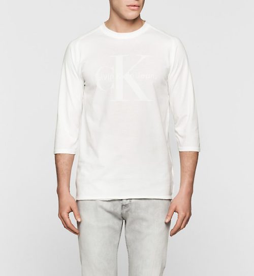 Camisa blanca manga larga de la colección White Series Collection de Calvin Klein