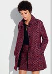 Conjunto de gabán y falda tejidos en colores vino de la colección otoño/invierno 2016/2017 de Etam